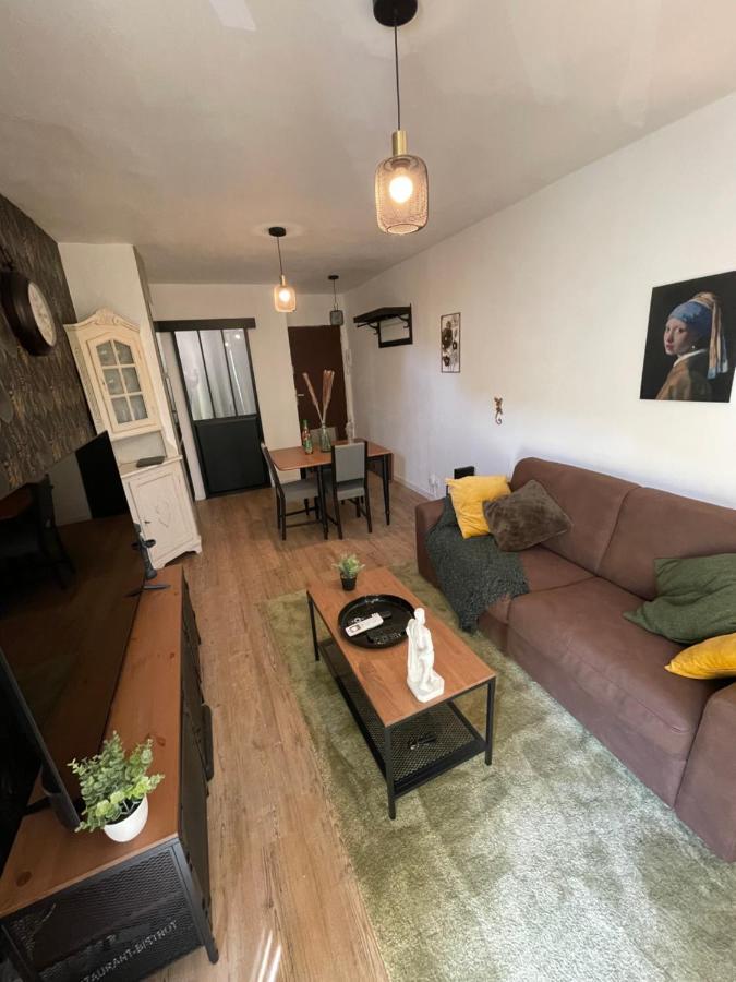 Apartment T2 Balcon Vers Port Et Plages *